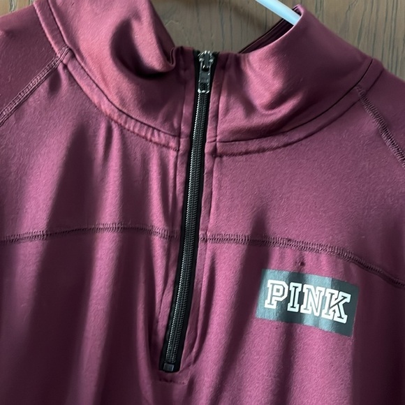 Pink long sleeved maroon/ black pullover. Size Large - Picture 3 of 8